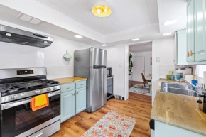 3bd - BBQ & Hot Tub - Centrally Located